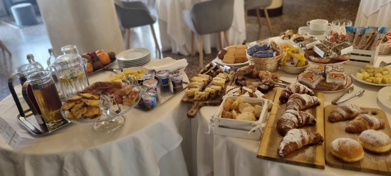Regina Margherita Hotel 4*