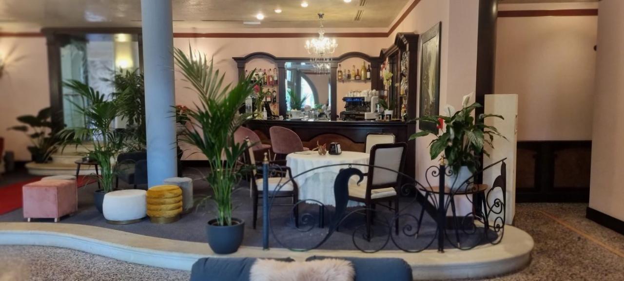 Hotel Regina Margherita 4*