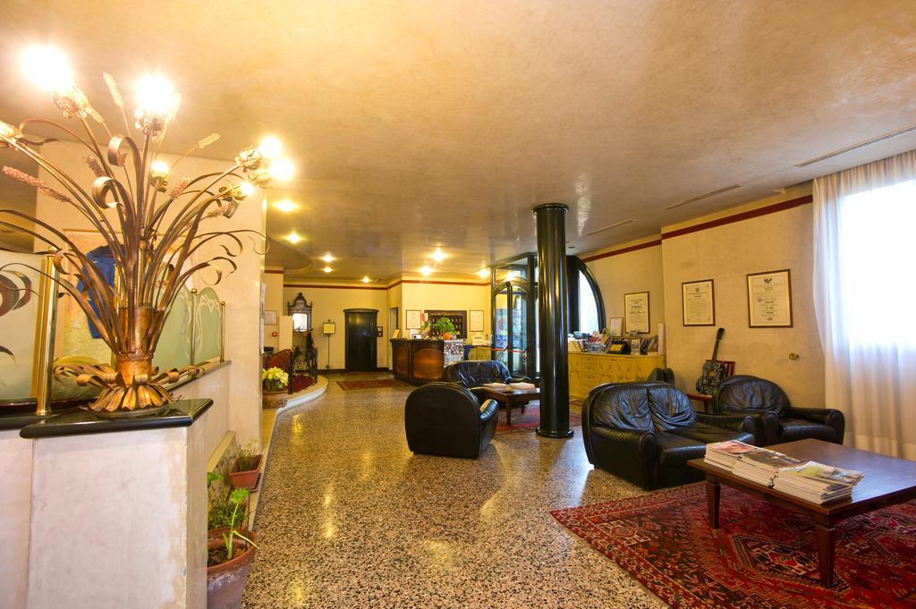 Regina Margherita Hotel